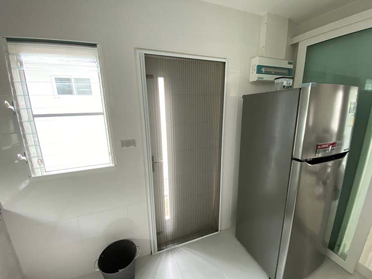 House with Shared Pool in Bangnatrad 